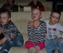 Мы в кино и сказка с нами