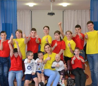 Знакомство волонтеров с воспитанниками дома – интерната