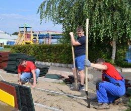 Бизнес-молодость в помощь детям!