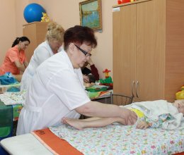 Помощь семьям, воспитывающим ребенка – инвалида