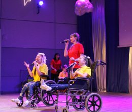 XXI городской фестиваль людей с ограниченными возможностями здоровья «Я радость нахожу в друзьях».  Номинация «Утенок»