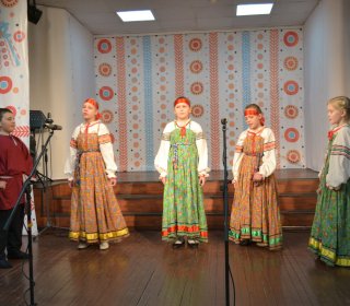 Знакомство с аутентичным  русским фольклором