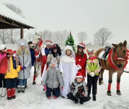 Завершение 10 сезона по адаптивному конному спорту. Соревнование на приз Деда Мороза