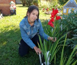 Любит лето детвора