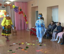 Осенний бал в доме-интернате 