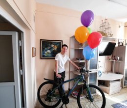 С совершеннолетием!