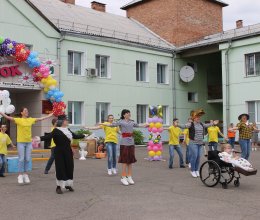 Первый праздничный день лета! 