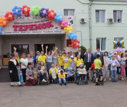 Первый праздничный день лета! 