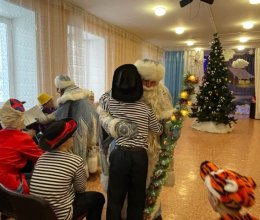 Новогоднее поздравление от компании 