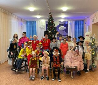 Новогоднее поздравление от компании 