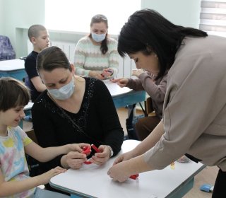 Мастер-класс  для родителей «Использование  нетрадиционных приемов для развития мелкой моторики  в домашних условиях»