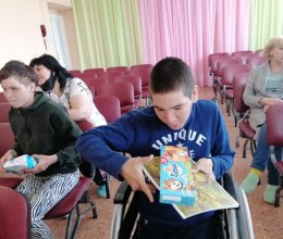 Подарки и сладости от Хакасского национального краеведческого музея 