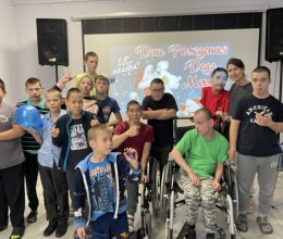 Праздник у доброго зимнего волшебника