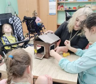 Покормите птиц зимой!