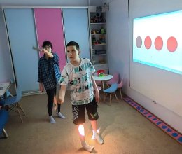 Необычные занятия в арт-терапевтической студии