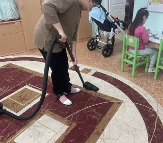 Трудовое воспитание в отделении полустационарного обслуживания