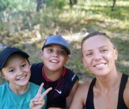 Семья Сергеевых - история любви и воспитания