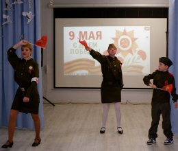 В «Теремке» почтили память героев и встретили День Победы