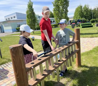 Игры в сенсорном саду